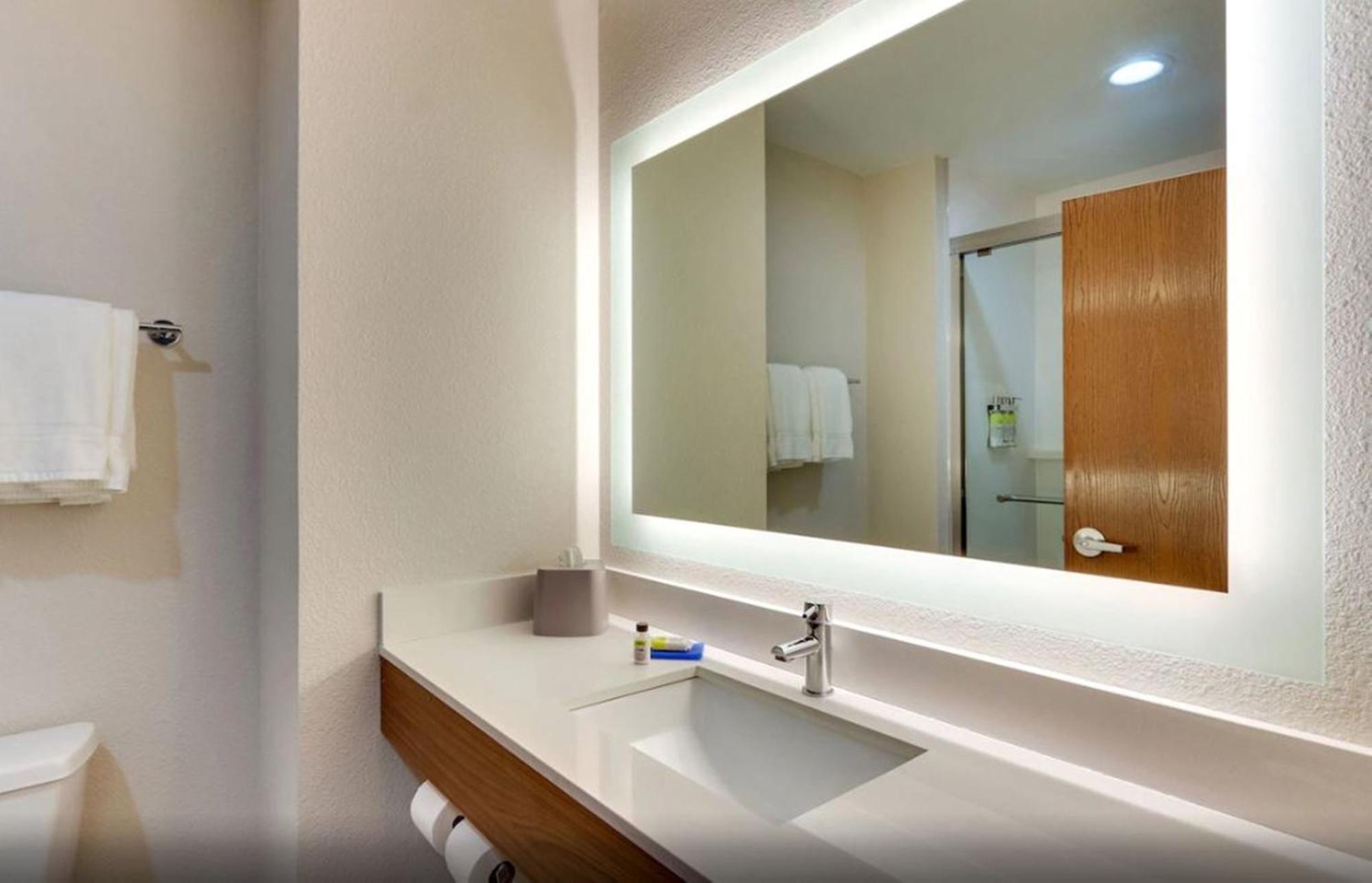 Holiday Inn Express Lake Worth Nw Loop 820 By Ihg Fort Worth Exteriér fotografie